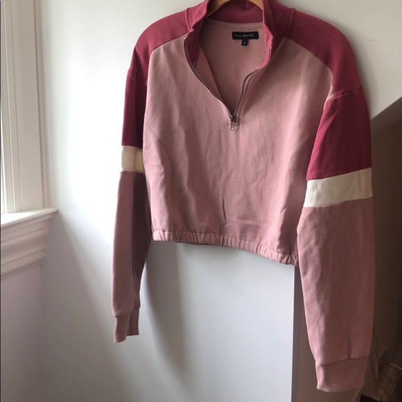 la hearts colorblocked half zip sweatshirt